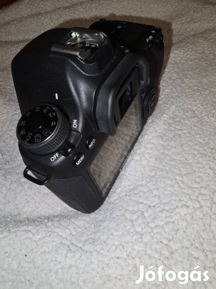 Canon eos 6d új állapot 3 szor használt 8200 expo !!