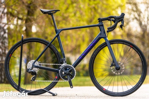 Canyon Endurance CF 7 (L) Sram Rival AXS karbon országúti kerékpár
