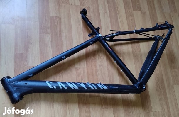 Canyon F8 26"-os váz + nyeregcső