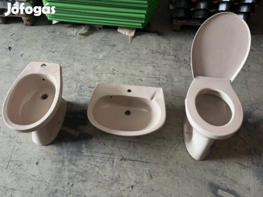 Cappuccino színű wc, bidé, mosdószett eladó