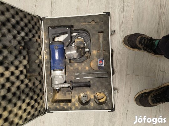 Carat A-1810 Dustec magfúrógép 1800W