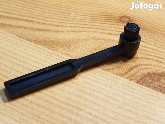 Carbon szénszálas tűtisztító kefe vinyl bakelit Új