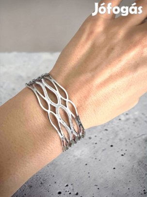 Caroline ezüst színű merev nemesacél karkötő