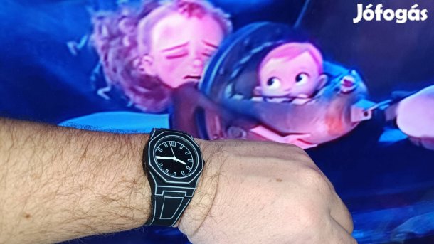 Cartoon hatású karóra