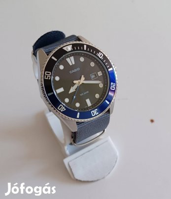 Casio MDV-107-1A2 karóra 