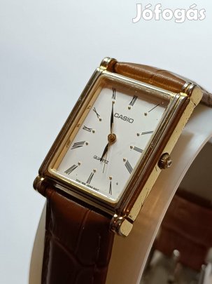 Casio MQ370 (modul 3371) elegáns, téglalap tokos kvarc karóra