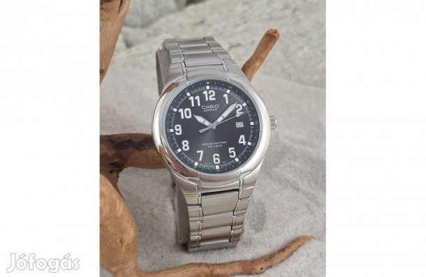 Casio 'Edifice' karóra, acél, számla és garancia