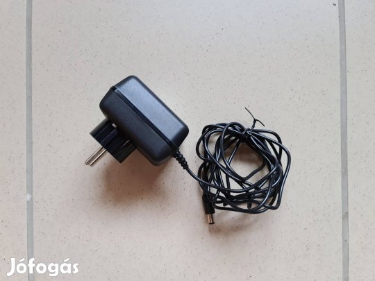 Casio ac adapter 6v egyenáram 300 mA teljesítmény dobozával együtt