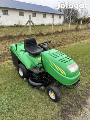 Castelgarden Okay 16/102H fűgyűjtős fűnyíró traktor 