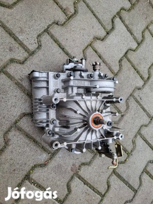 Castelgarden - Okay fűnyíró traktor hydrováltó (középhydro)