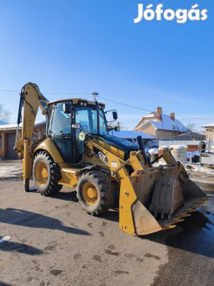 Caterpillar 422E kombigép 