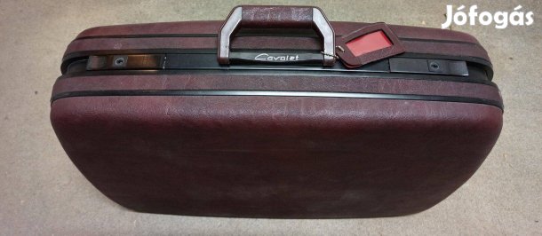 Cavalet bordó bőrönd