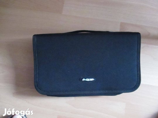 Cd-dvd lemezek tárolására szállítására hordozó táska