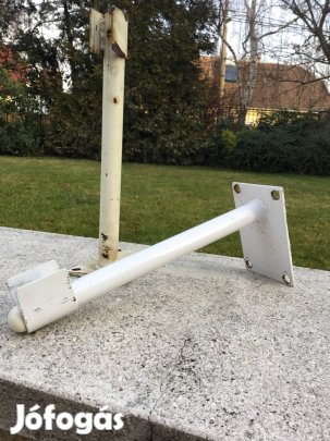 Cégér , reklámtáblatartó fémrúd eladó