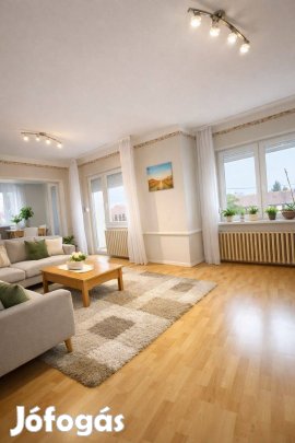 Cegléden belvárosi lehetőség otthon + vállalkozás egy helyen