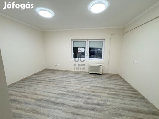 Ceglédi 50 nm-es lakás eladó