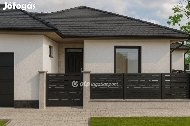 Ceglédi eladó 102 nm-es ház