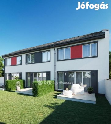 Ceglédi eladó 62 nm-es lakás