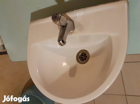 Cersanit mosdó 36x45cm széles csappal és szifonnal