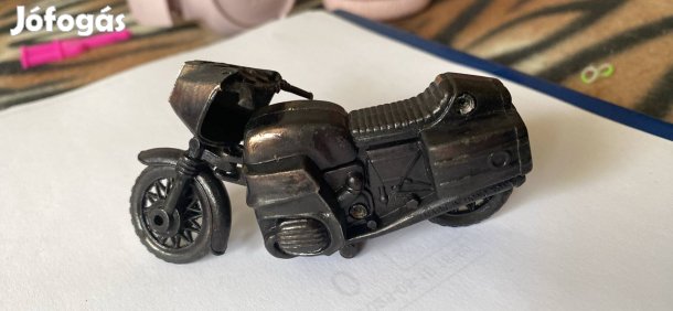 Ceruzahegyező, öntött miniatűr motorkerékpár Made in Hong Kong