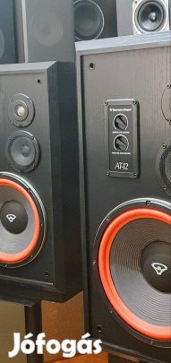 Cerwin Vega AT 12 amerikai hangfalpár.