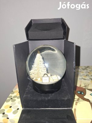 Chanel Snow Globe limited edition RARE Christmas