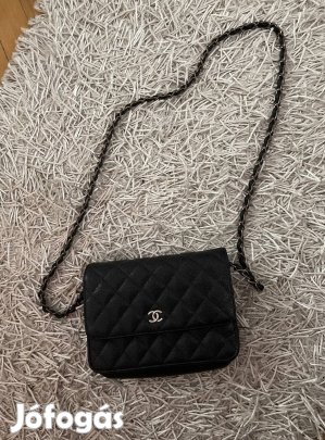 Chanel táska