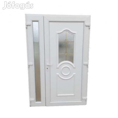 Charlotte -A- Műanyag bejárati ajtó / FEHÉR / 138x208 / NYITHATÓ OLDA