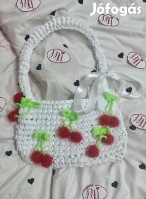 Cherry Bag - cseresznyékkel diszített táska