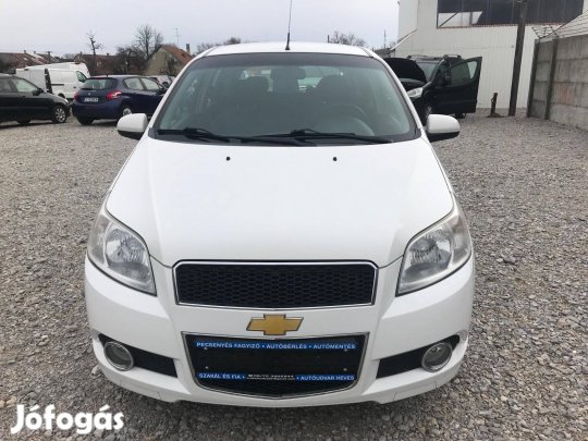 Chevrolet Aveo 1.2 LS 75 LE Ferdehátú