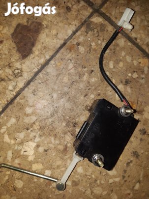 Chevrolet Aveo Csomagtérajtó Központizár Motor