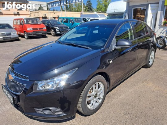 Chevrolet Cruze 2.0d Ltz Plus 157E. KM! Vezetet...