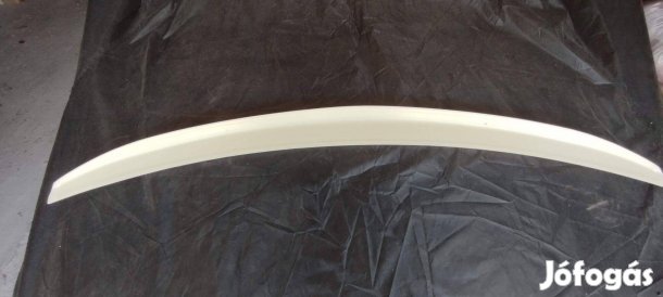 Chevrolet Cruze szedán szárnyspoiler