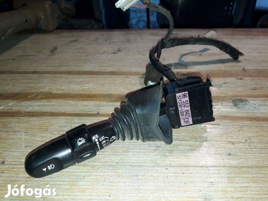 Chevrolet Lacetti Ablaktörlő Kapcsoló