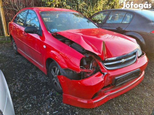 Chevrolet Lacetti Elit Sedan alkatrészei eladók