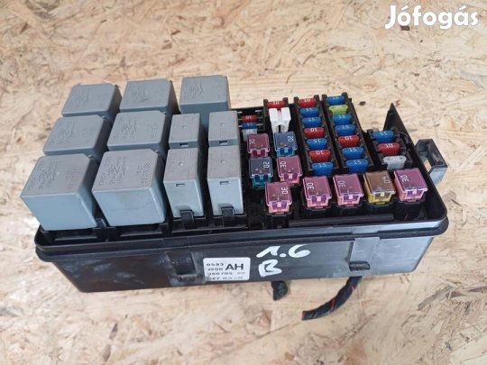 Chevrolet Lacetti (2005-2013) 1.6 Benzines Biztosíték Tábla