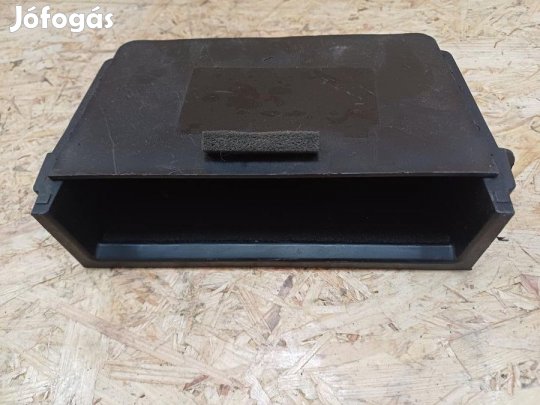 Chevrolet Lacetti (2005-2013) Első Tároló Rekesz