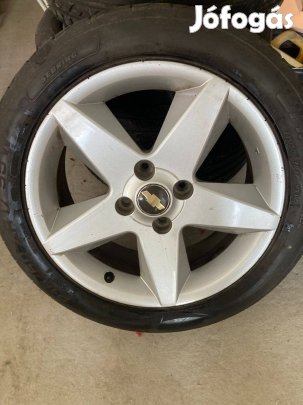 Chevrolet, opel alufelni szett jó nyári gumival