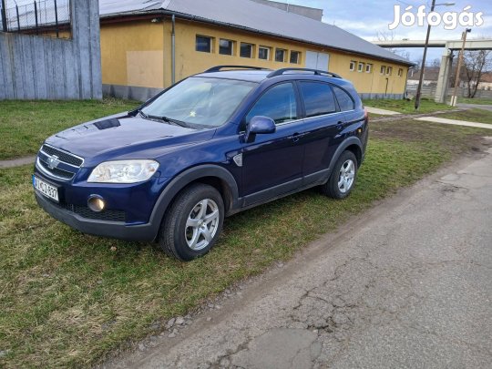 Chevrolet captiva 2.4 -7 személyes suv