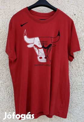 Chicago Bulls Nike Tee Póló L