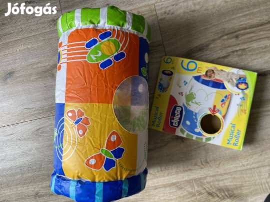 Chicco zenélő henger