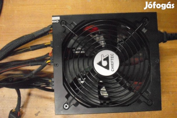 Chieftec full moduláris 650W-os tápegység leárazás!!!