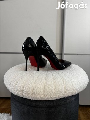 Christian Louboutin magassarkú