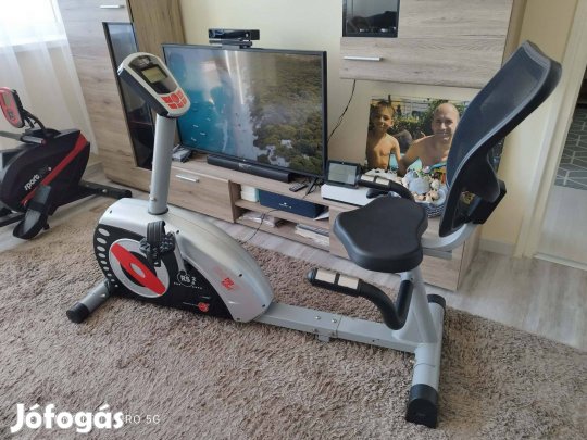 Chritopeit Sport Mágnesfékes szobabicikli Edzésprogramokkal! 120 kg!