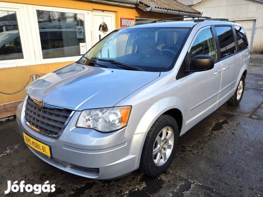 Chrysler GRAND Voyager 2.8 CRD Limited (Automat...