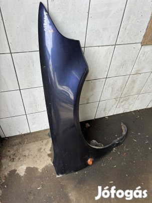 Chrysler Stratus jobb sárvédő lila 