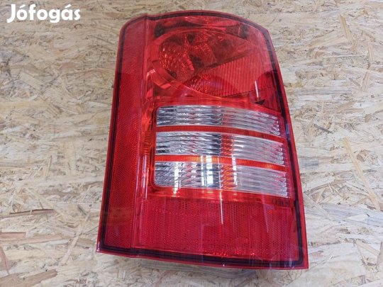 Chrysler Voyager  (2002-2008) Bal Hátsó Lámpa Új
