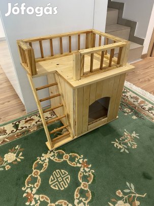 Cica,,öleb ,házikó 