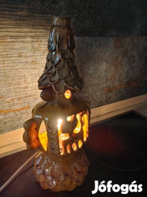 Cica alakos éjjeli lámpa kerámiából