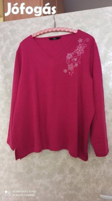 Ciklámen pulóver elején hímzett extra nagy méretű Xxxl-es
